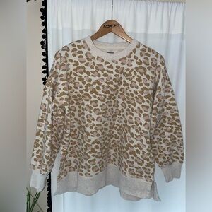 Aerie cheetah print crewneck sweatshirt women’s M medium oversized crew leopard